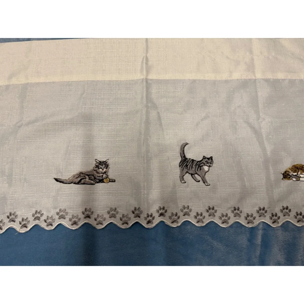 Unique Embroidered CATS window Valance Scalloped Paw Print Edges